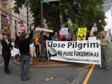 File:Pilgrim Protesters.JPG